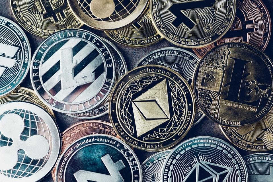 Approcher les cryptomonnaies avec clarté et prudence